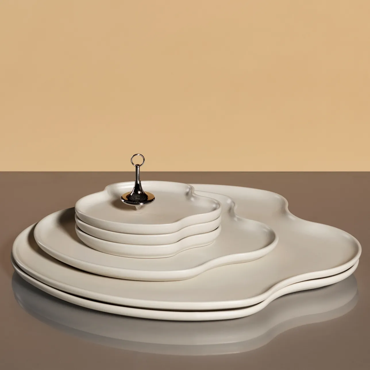 Alusta 25cm hiekka|IITTALA Hot